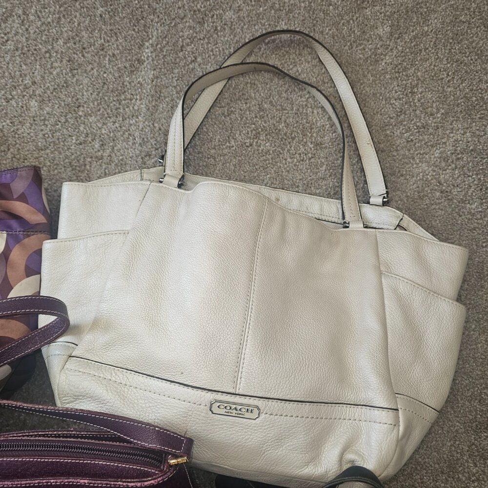 Coach bundle - image 4